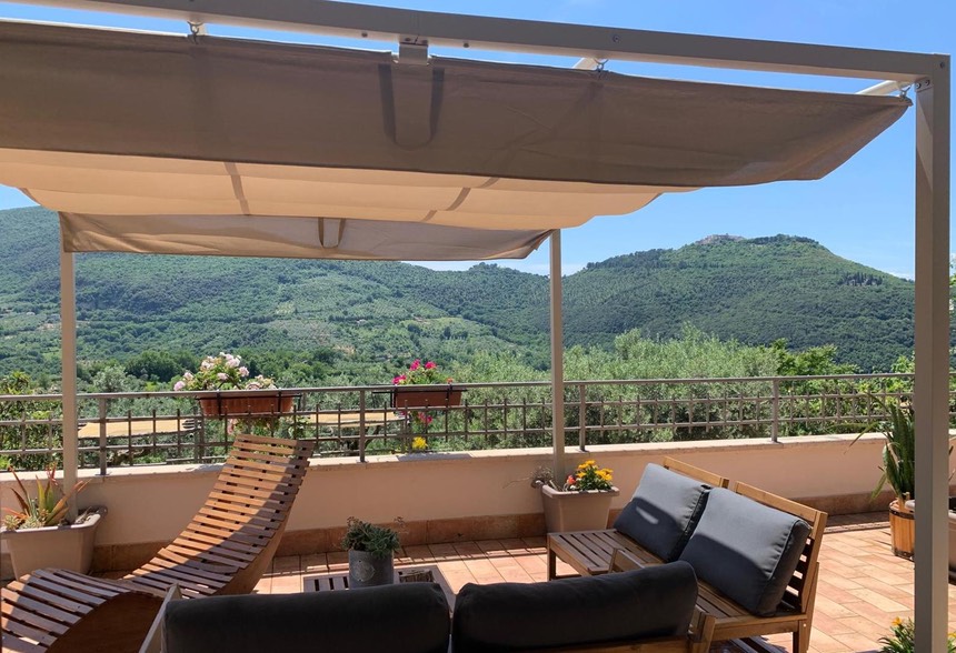 Cookery vacations Italian cooking holiday accommodation