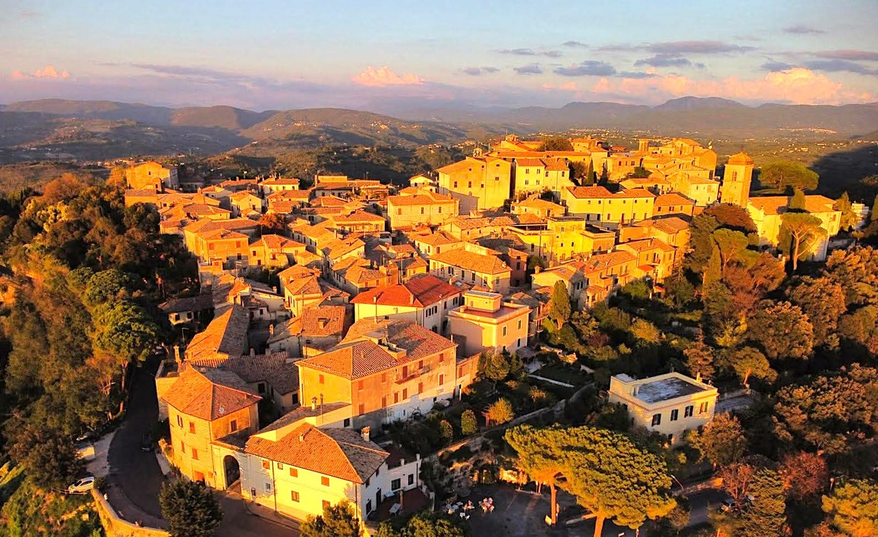 Fara Sabina Italian cooking vacations holidays